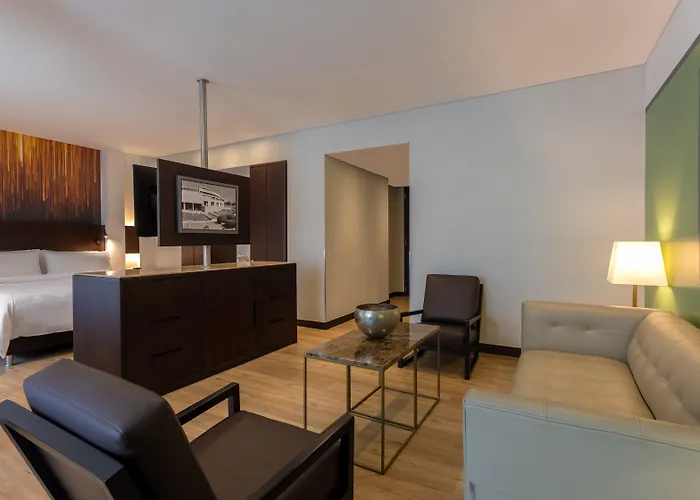 Holiday Inn Bogota Airport
